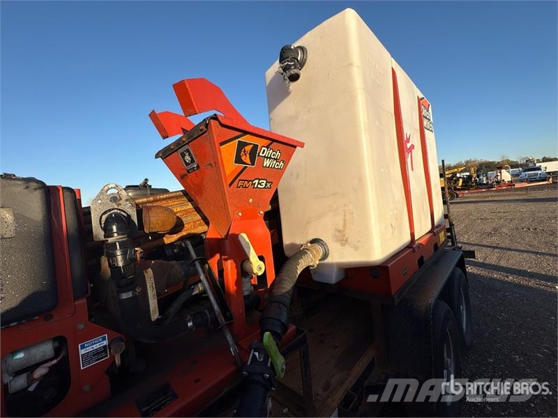 Ditch Witch JT10 Directional Drill Horizontālā virziena urbšanas iekārtas