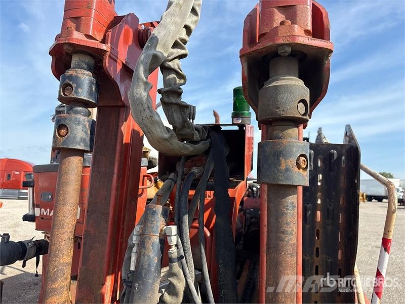 Ditch Witch JT17M1 Oprema za vodoravno smerno vrtanje