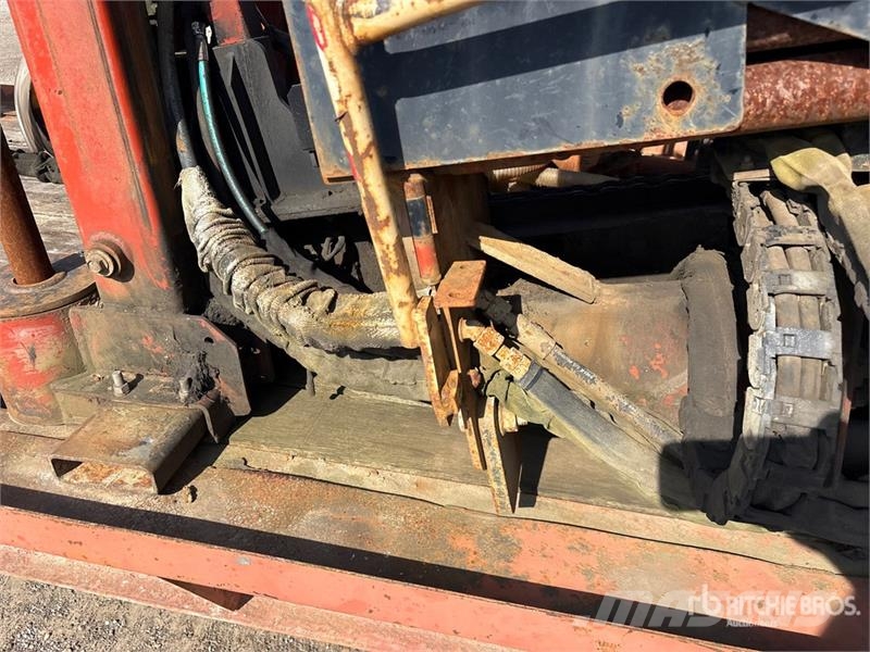 Ditch Witch JT17M1 Oprema za vodoravno smerno vrtanje
