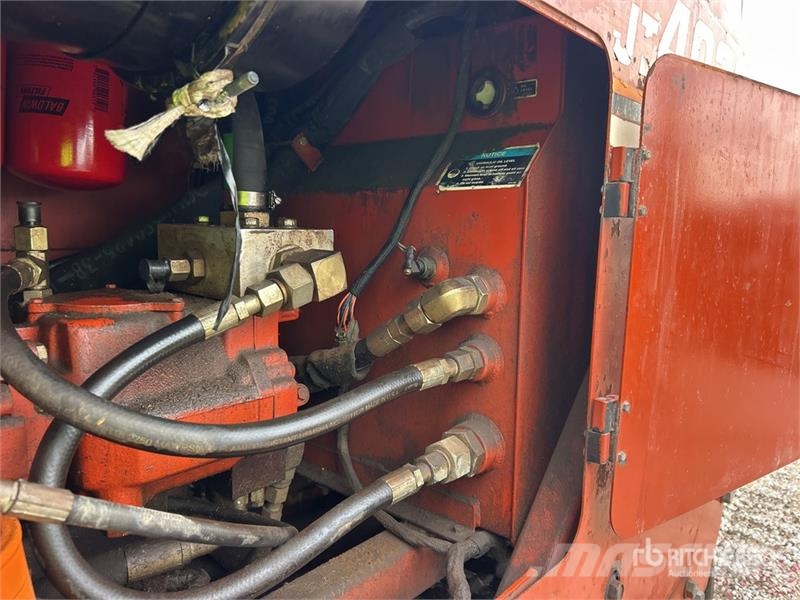 Ditch Witch JT4020 Horizontale Richtungsbohrgeräte