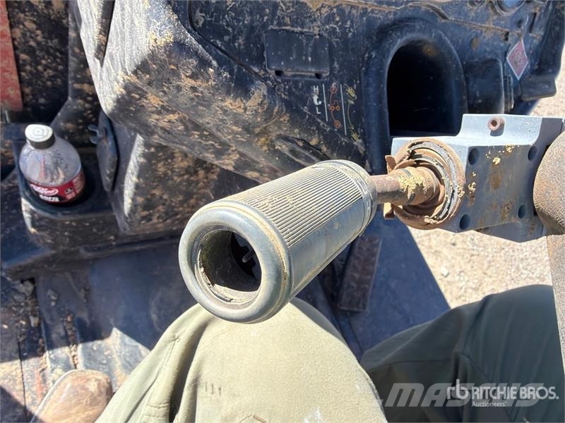 Ditch Witch RT70H 트렌처
