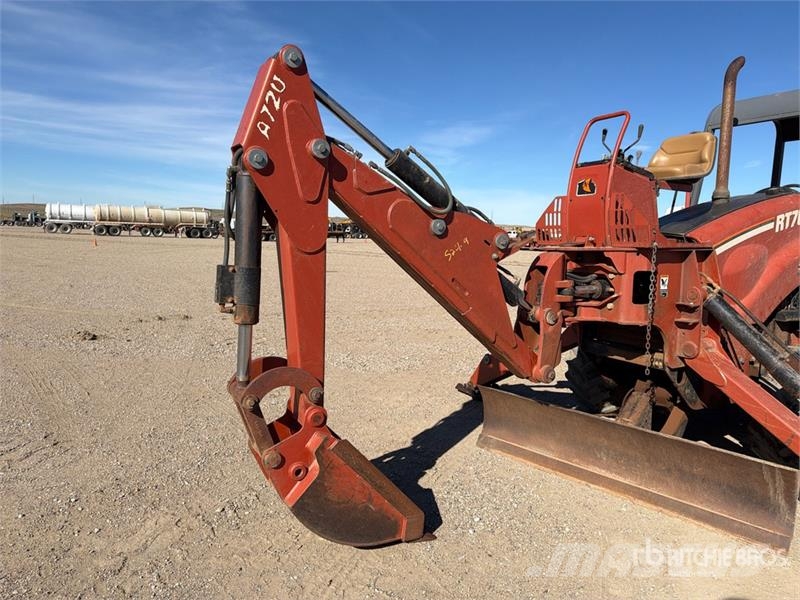 Ditch Witch RT70M 4x4 Trencher Изкопни машини