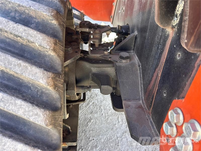 Ditch Witch RT80Q Tracked Quad Track Cable Plow محاريث