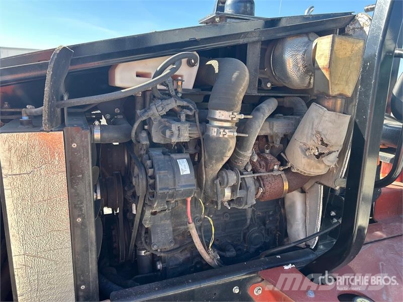 Ditch Witch RT80Q Tracked Quad Track Cable Plow محاريث