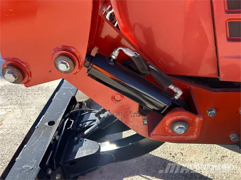 Ditch Witch RT80Q Tracked Quad Track Cable Plow محاريث