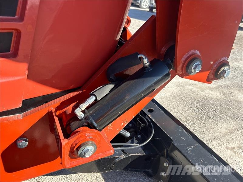 Ditch Witch RT80Q Tracked Quad Track Cable Plow محاريث