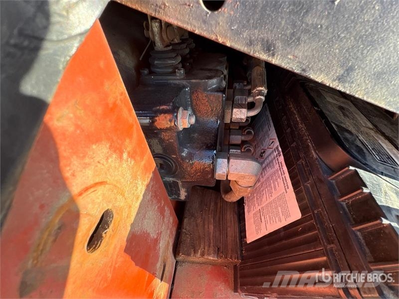 Ditch Witch RT95 4x4 Cable Plow Plugi