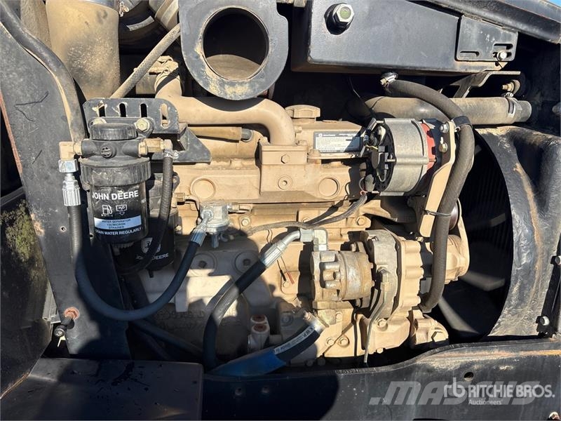 Ditch Witch RT95 4x4 Cable Plow Plugi