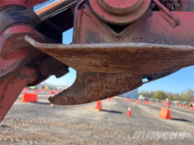 Ditch Witch RT95 4x4 Cable Plow Plugi