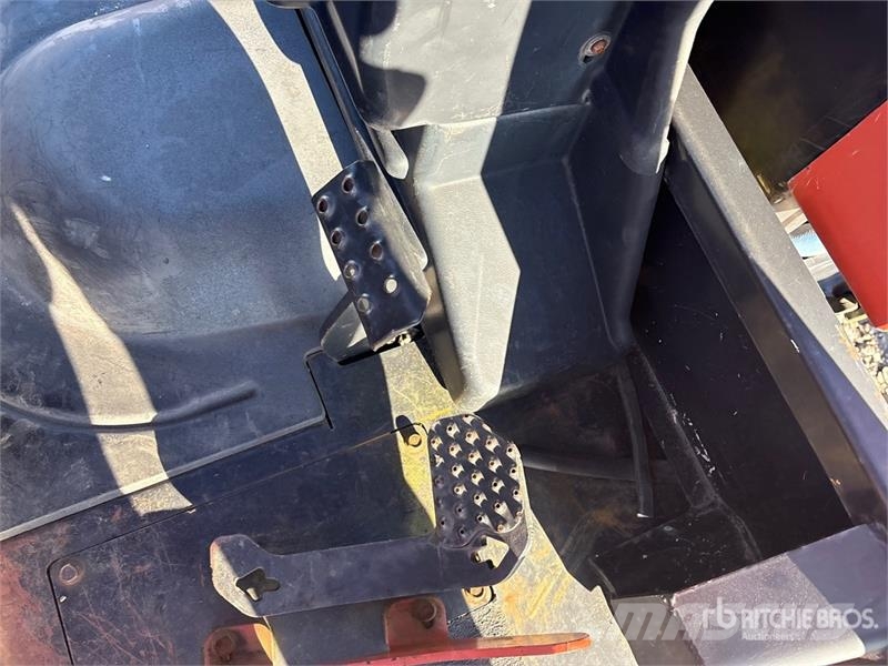 Ditch Witch RT95 4x4 Cable Plow Plugi