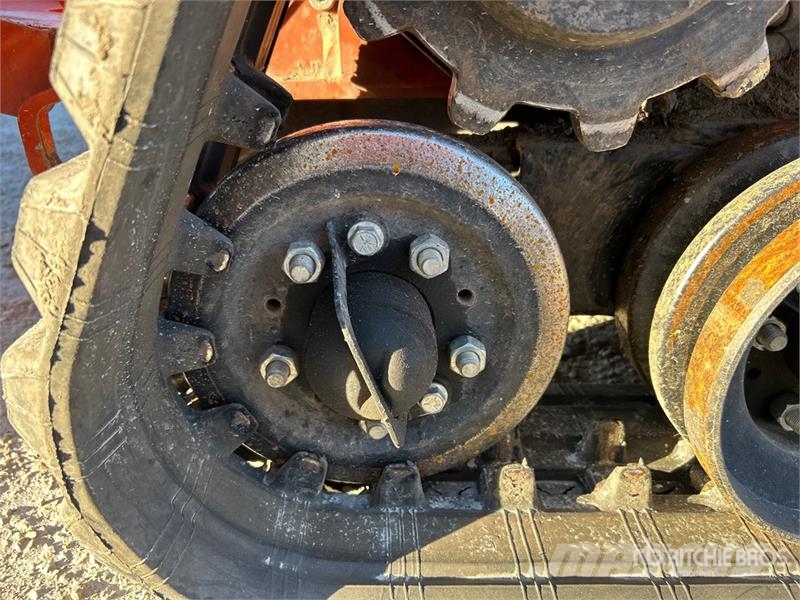 Ditch Witch SK1050 Two-Speed Compact Track Loader Schrankladers