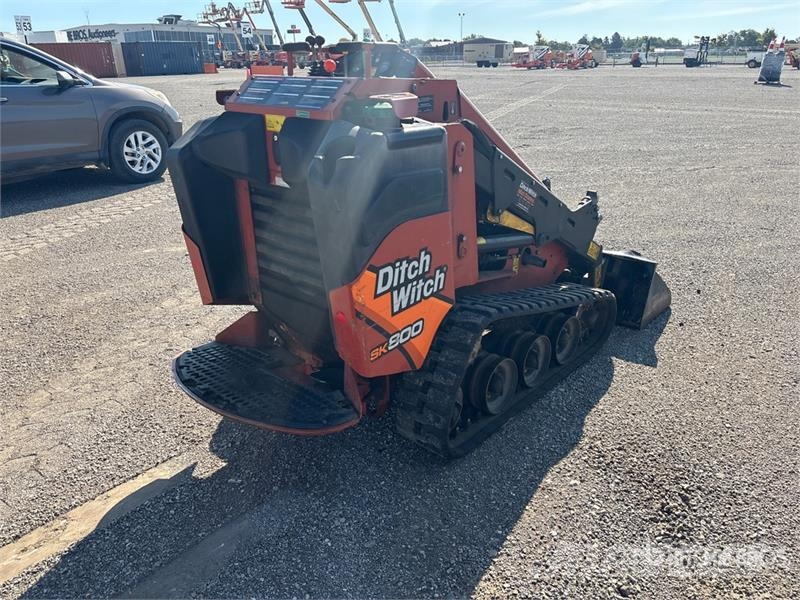 Ditch Witch SK800 Mini Compact Track Loader Kompaktlastare