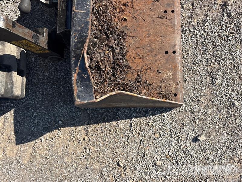 Ditch Witch SK800 Mini Compact Track Loader Kompaktlastare