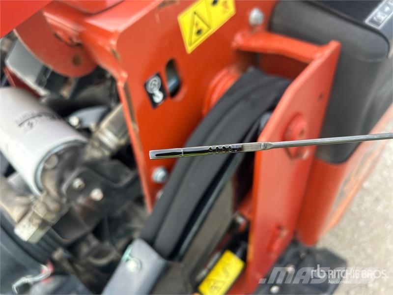 Ditch Witch SK800 Two-Speed Compact Track Loader Kompaktlader