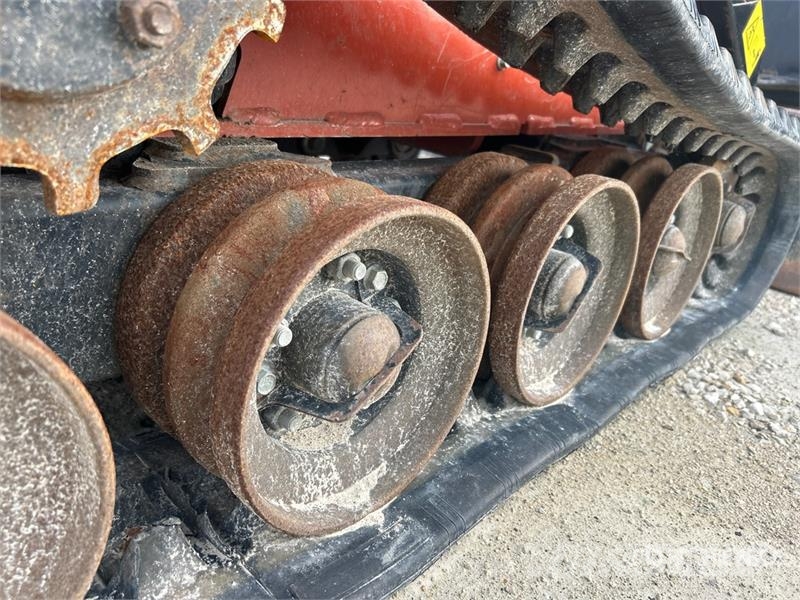 Ditch Witch SK800 Two-Speed Compact Track Loader Kompaktlader