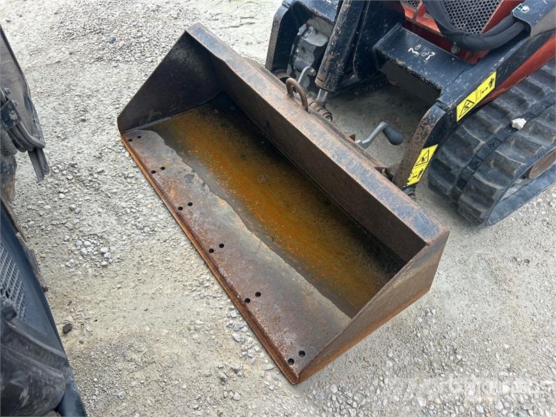 Ditch Witch SK800 Two-Speed Compact Track Loader Kompaktlader