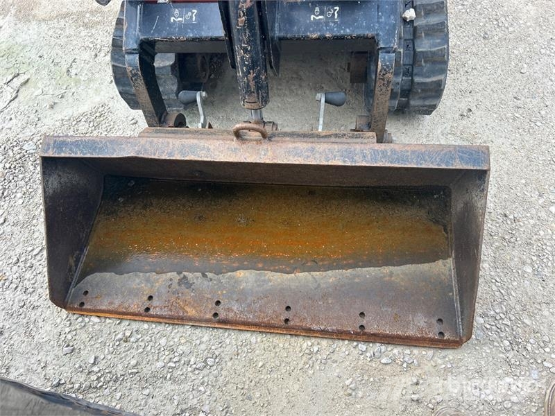 Ditch Witch SK800 Two-Speed Compact Track Loader Kompaktlader