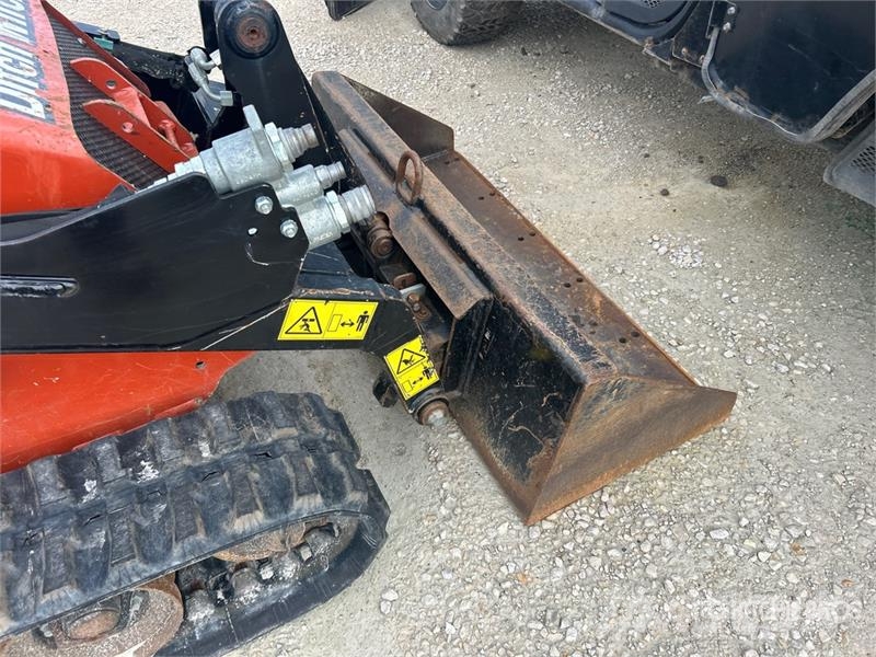 Ditch Witch SK800 Two-Speed Compact Track Loader Kompaktlader