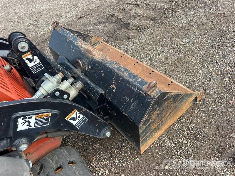 Ditch Witch XT850 Tracked Backhoe Loader Ekskavatori-iekrāvēji