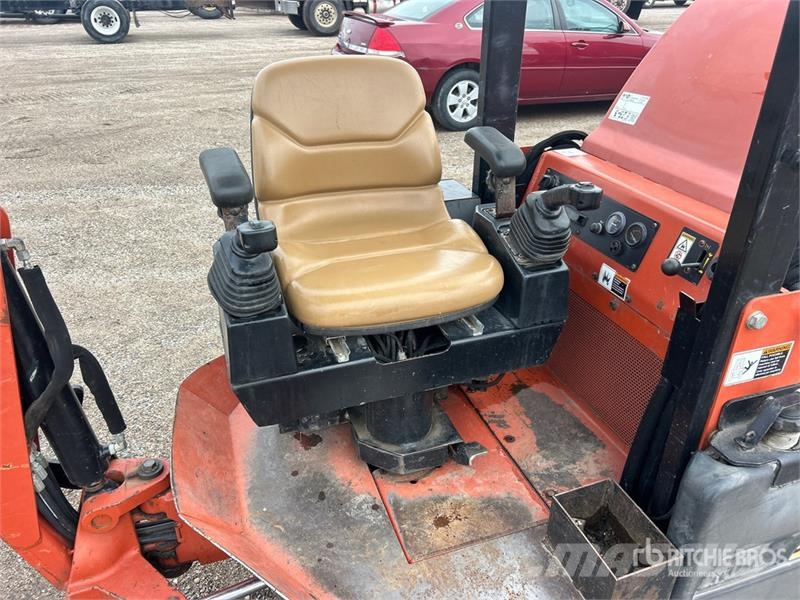 Ditch Witch XT855 Tracked Backhoe Loader TLB's
