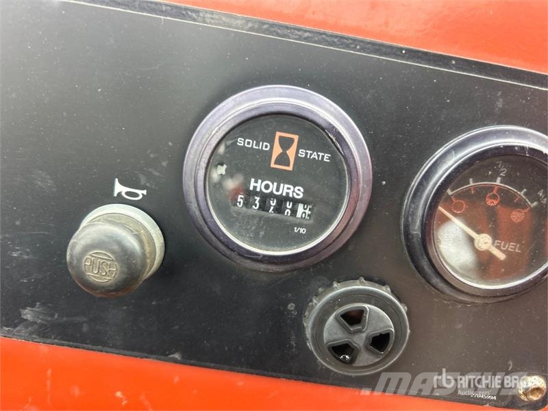 Ditch Witch XT855 Tracked Backhoe Loader TLB's
