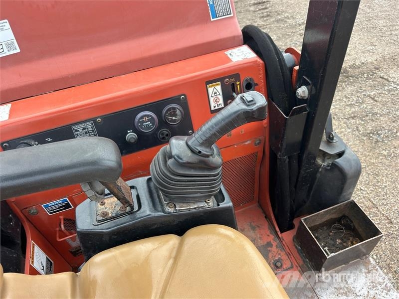 Ditch Witch XT855 Tracked Backhoe Loader TLB's