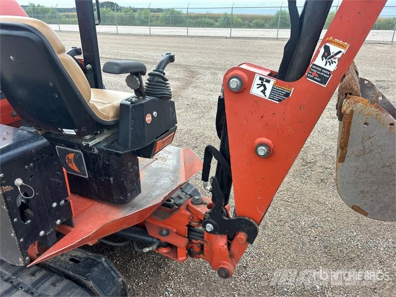 Ditch Witch XT855 Tracked Backhoe Loader TLB's