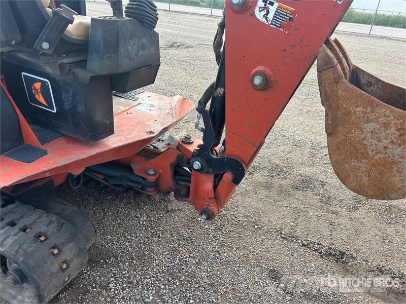 Ditch Witch XT855 Tracked Backhoe Loader Tractopelle