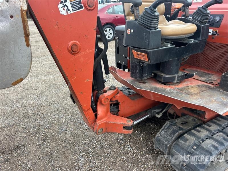 Ditch Witch XT855 Tracked Backhoe Loader TLB's