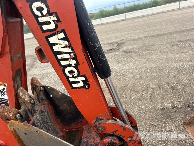 Ditch Witch XT855 Tracked Backhoe Loader TLB's