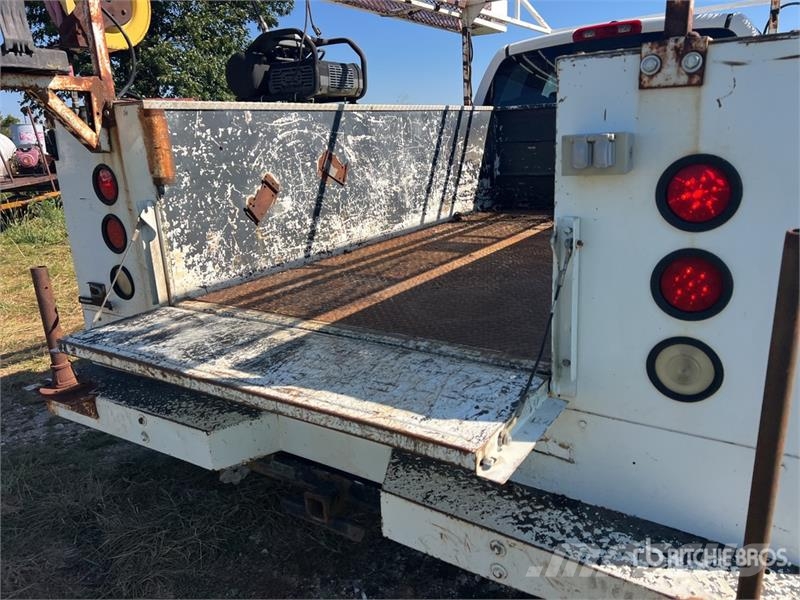 Dodge Ram 3500 4x2 Crew Cab Utility Truck Furgonetas caja abierta