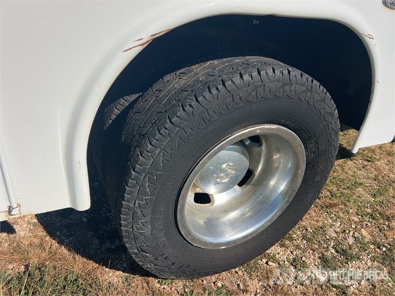 Dodge Ram 3500 4x2 Crew Cab Utility Truck Furgonetas caja abierta
