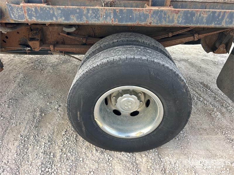 Dodge Ram 3500 4x2 Flatbed Truck Camiones plataforma