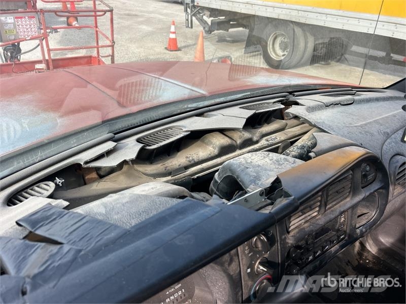 Dodge Ram 3500 4x2 Flatbed Truck Camiones plataforma