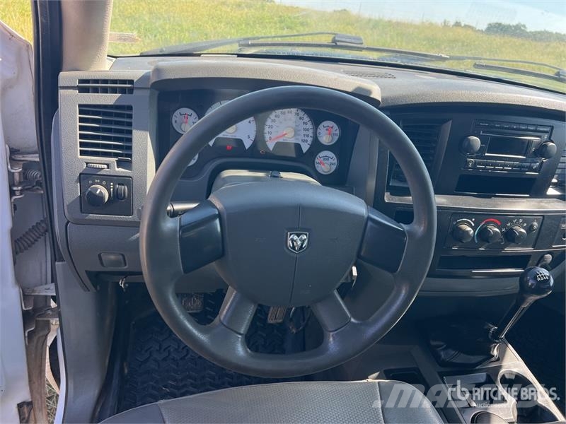 Dodge Ram 3500 4x2 Utility Truck Furgonetas caja abierta