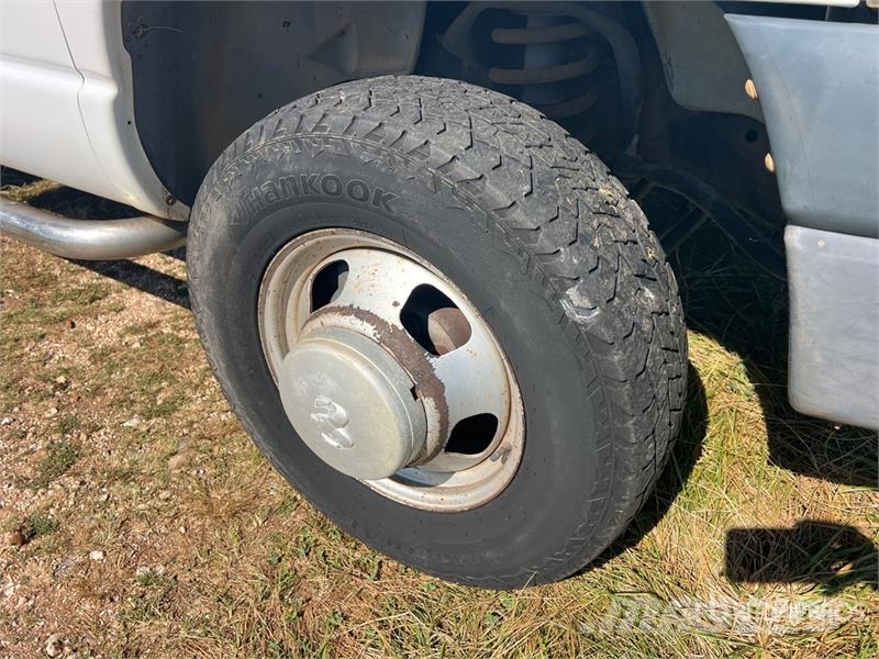 Dodge Ram 3500 4x2 Utility Truck Furgonetas caja abierta