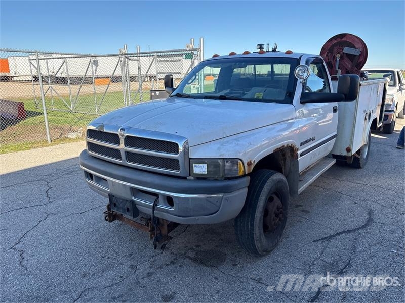 Dodge Ram 3500 4x4 Service Truck مركبات الأغراض العامة