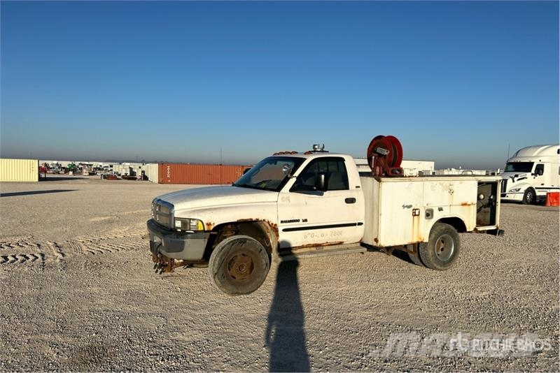 Dodge Ram 3500 SLT 4x4 Utility Truck Pickup/Pritschenwagen