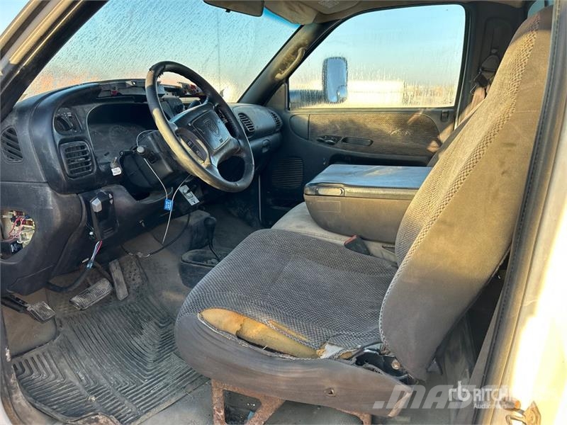 Dodge Ram 3500 SLT 4x4 Utility Truck Pickup/Pritschenwagen