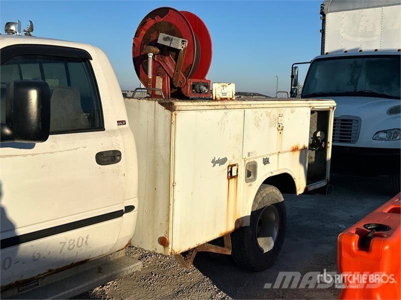 Dodge Ram 3500 SLT 4x4 Utility Truck Pickup/Pritschenwagen