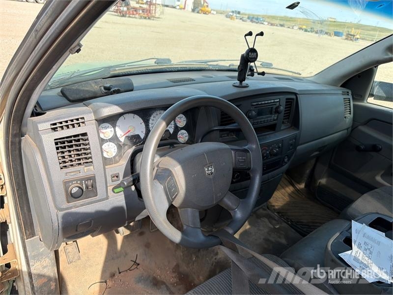 Dodge Ram 4500 Cabines e interior