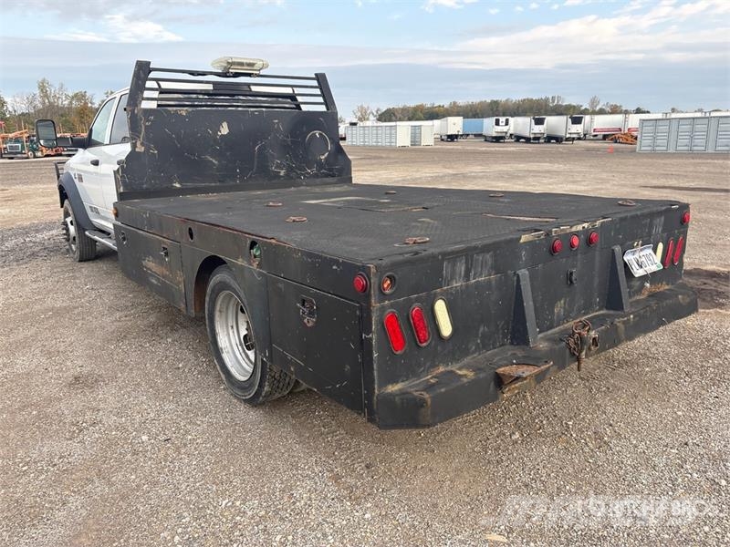 Dodge Ram 5500 Flatbed / Dropside trucks