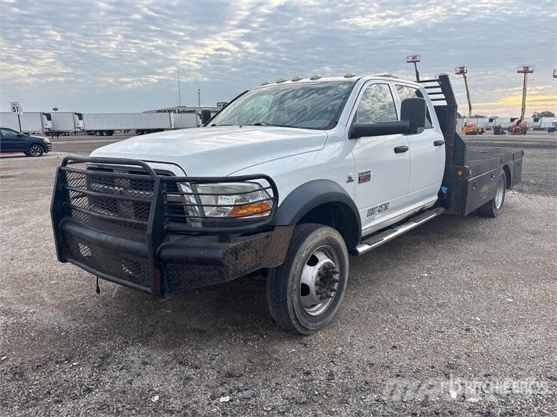 Dodge Ram 5500 Flatbed / Dropside trucks