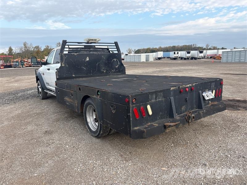 Dodge Ram 5500 Flatbed / Dropside trucks