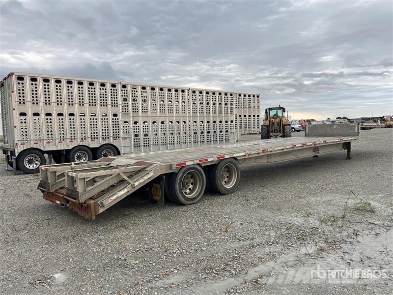 Doosan 20880 lb 48 ft T/A Step Deck Trailer Low loaders
