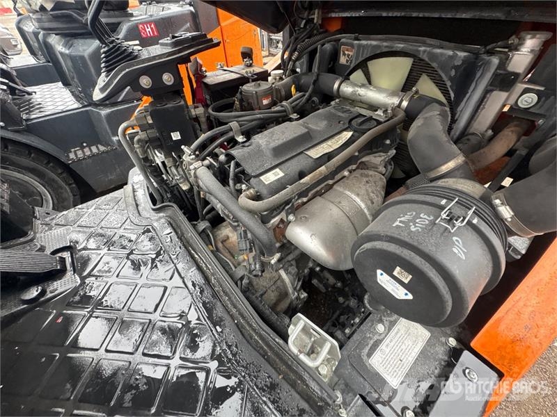 Doosan 4600 lb Forklift Autokrāvēji - citi