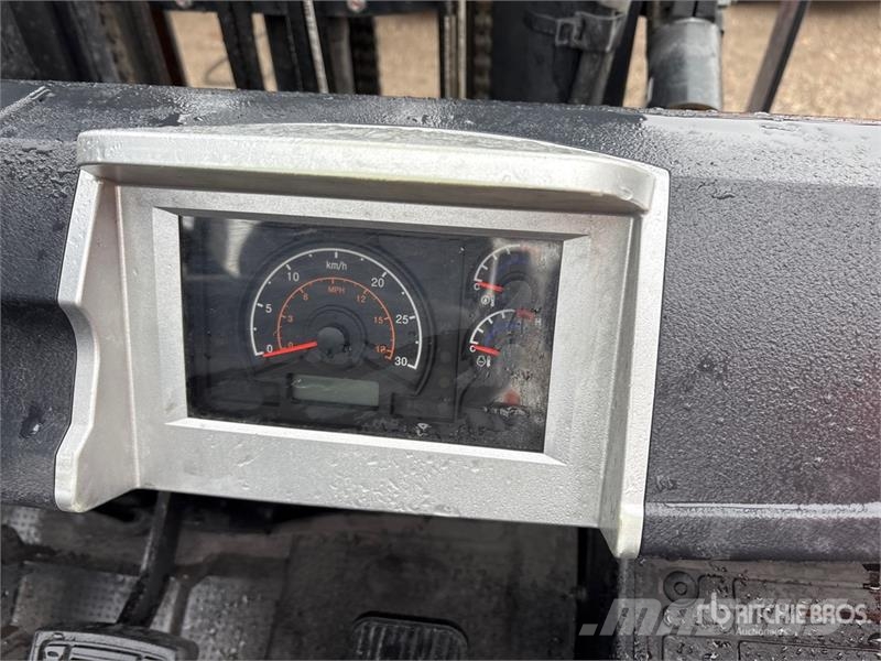 Doosan 4600 lb Pneumatic Tire Forklift Viličarji - drugo