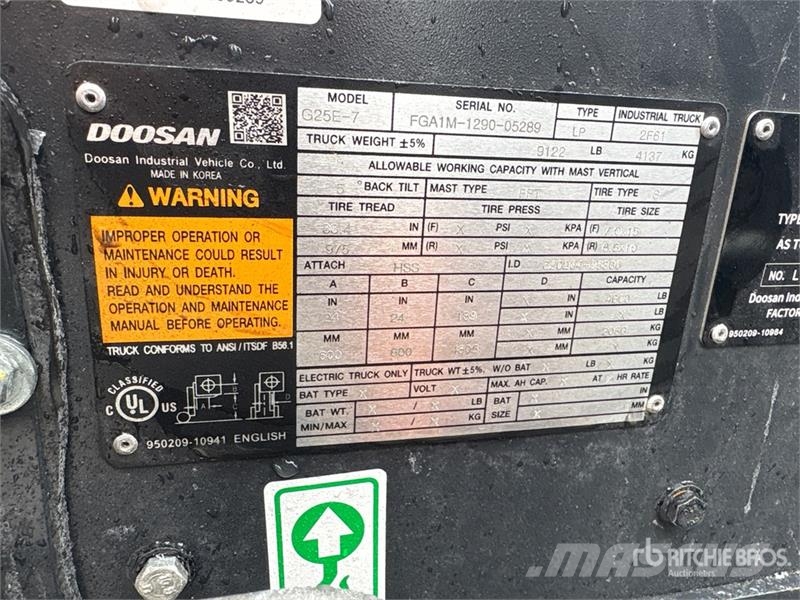 Doosan 4600 lb Pneumatic Tire Forklift Viličarji - drugo