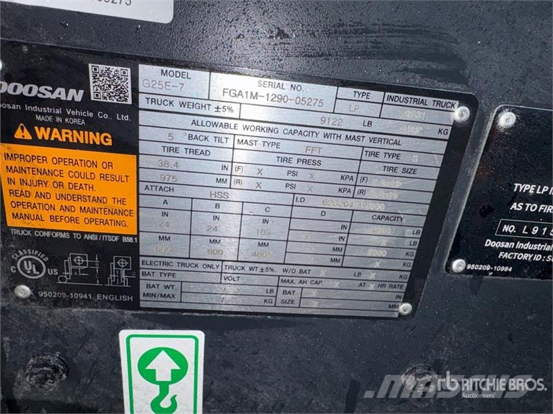 Doosan 4600 lb Pneumatic Tire Forklift Viličarji - drugo