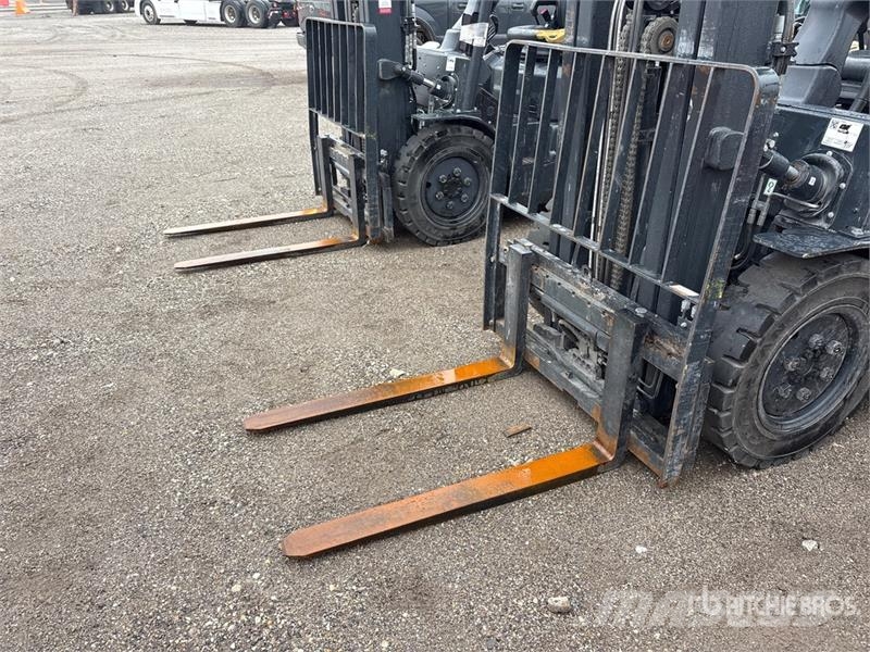 Doosan 4600 lb Pneumatic Tire Forklift Viličarji - drugo